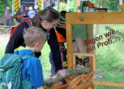 Familienwandertag In Jena Zog Hunderte In Den Wald 22
